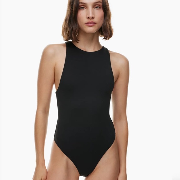 Aritzia Babaton Contour ‘90s Bodysuit sz S in Rich Maroon - Picture 3 of 6